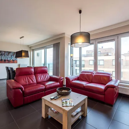 La Digue 602 In Directly On The