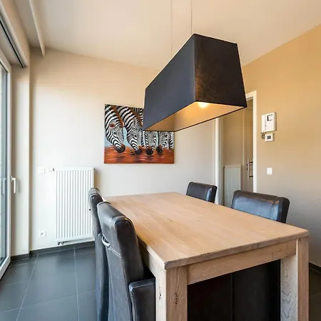 La Digue 602 In Directly On The Apartman *